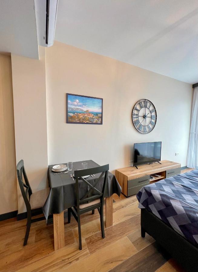 Sea & Sky Apartments Budva Buitenkant foto