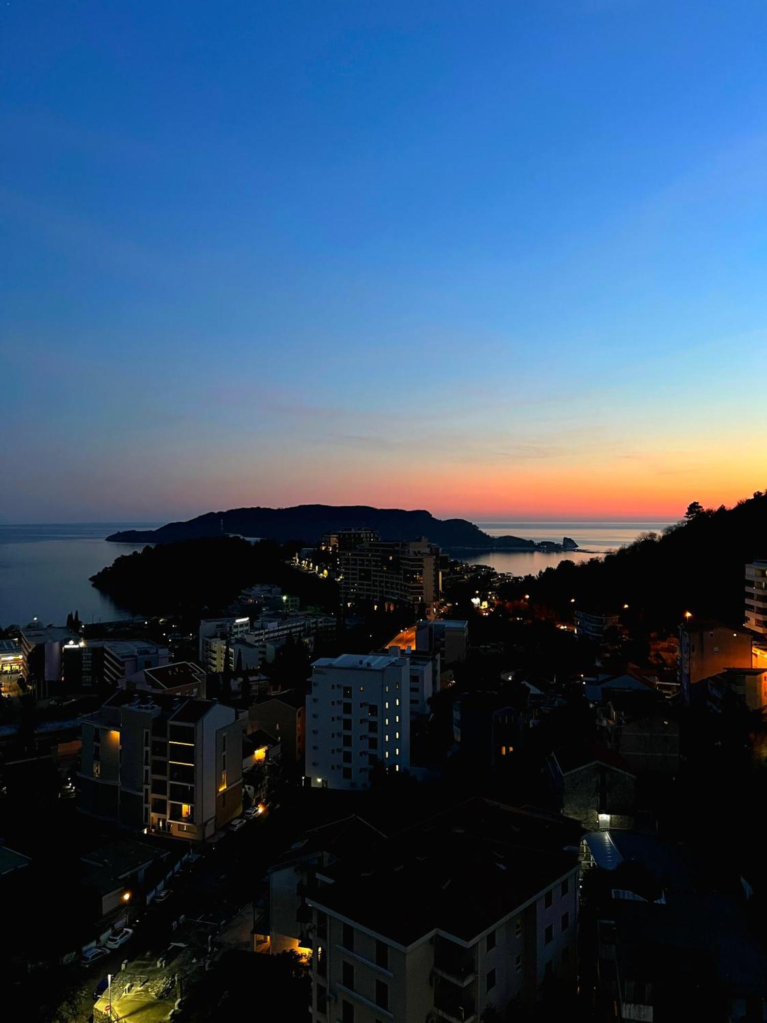 Sea & Sky Apartments Budva Buitenkant foto